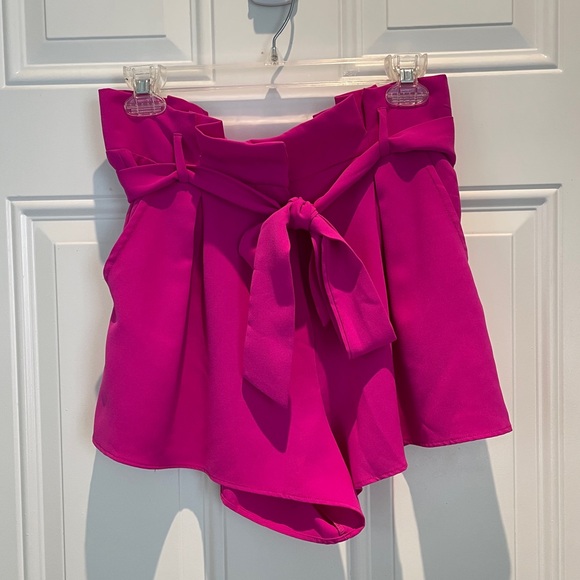 TCEC Fuchsia Pink Paper Bag Shorts Small High Waist Pockets Front Tie Flowy Bow - Picture 7 of 11